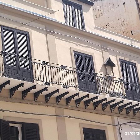 Il Cuore Di Ballaro Palermo Exterior photo
